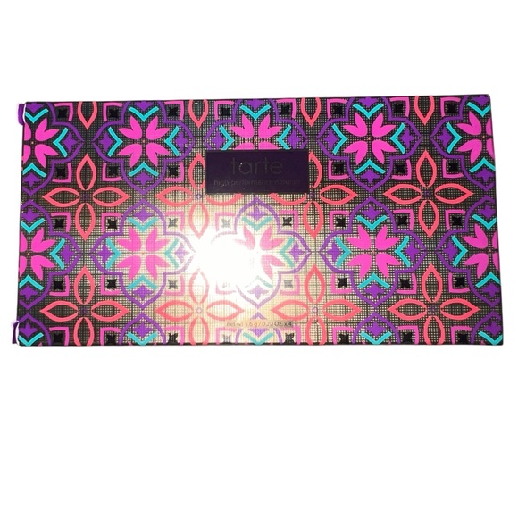 NWB Tarte Limited-Edition Blush Bliss Palette Amazonian Clay Limited Edition - Picture 9 of 10